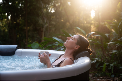 MSpa Denver 6-Person Frame Series Inflatable Hot Tub