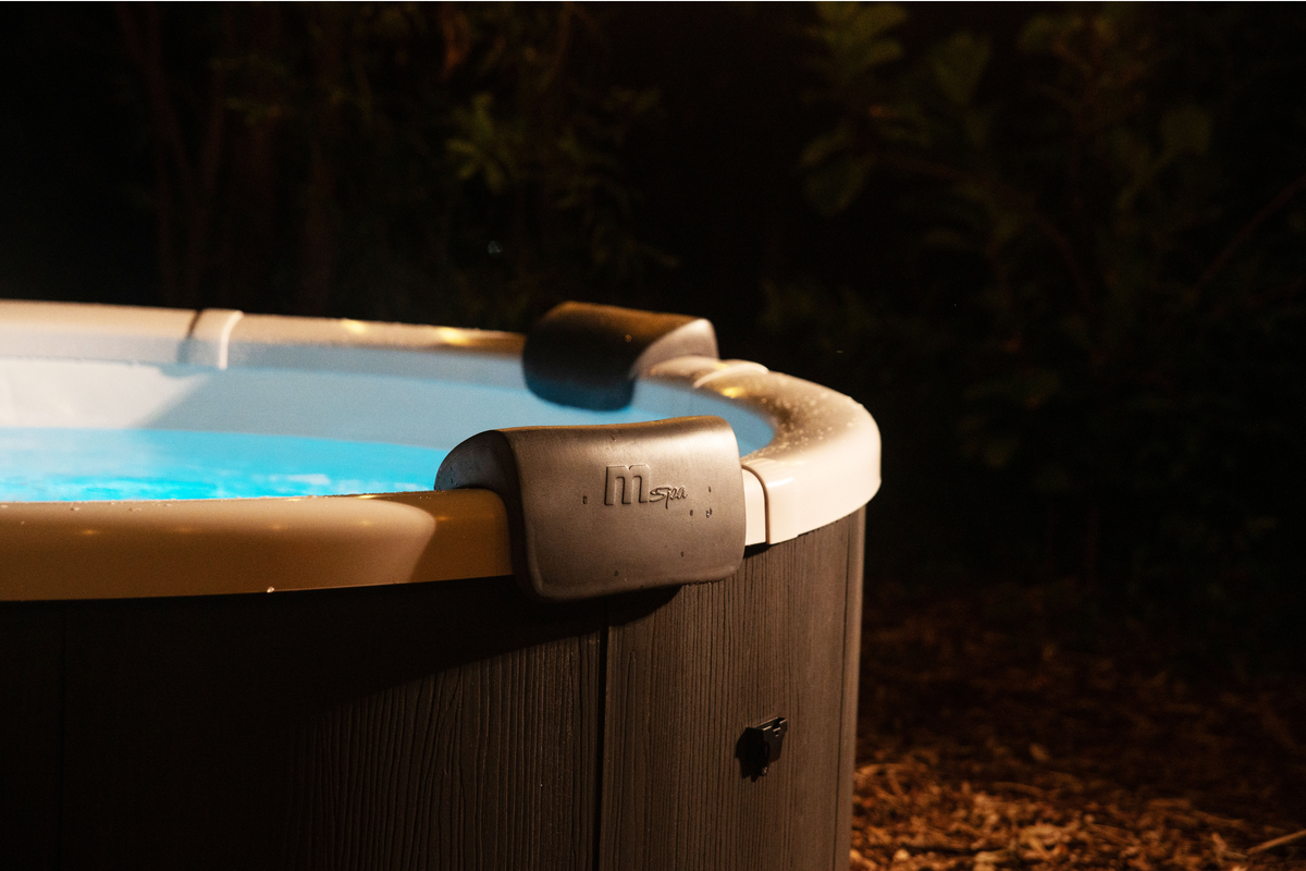 MSpa Denver 6-Person Frame Series Inflatable Hot Tub